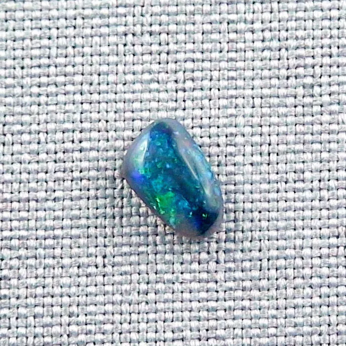 Black Crystal Opal 1,04 ct Blau Türkiser Vollopal Lightning Ridge