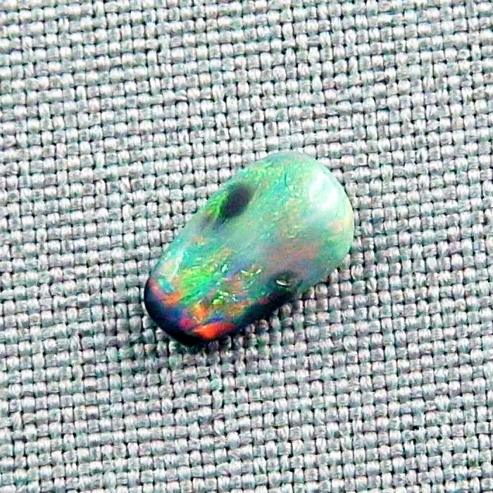 Black Crystal Opal 1,77 ct Grüner Multicolor Vollopal Lightning Ridge