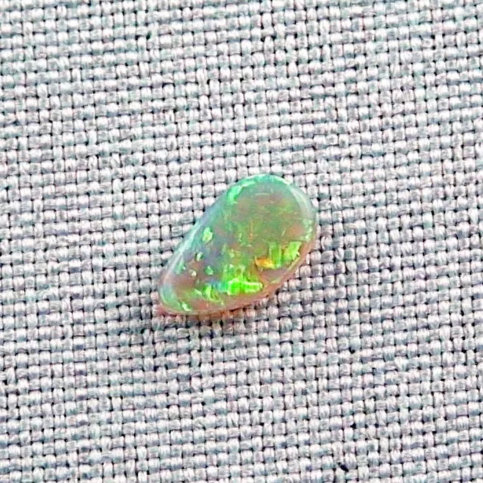 Black Crystal Opal 1,24 ct Grüner Multicolor Vollopal Lightning Ridge