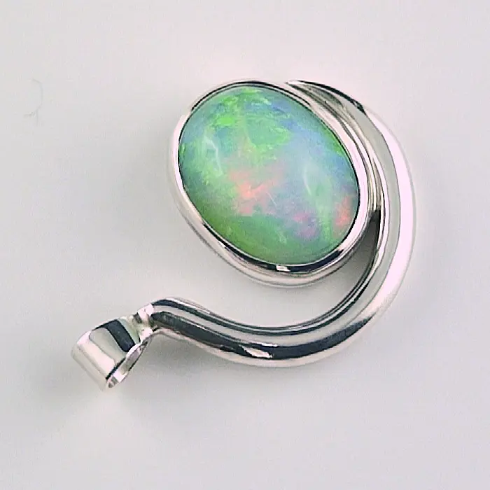 Opal Silberanhänger mit 3,19 ct Opalstein & Silberkette