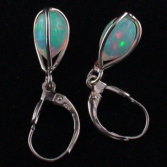 Opal Ohrhänger mit je 1,72 ct. und 1,82 ct Welo Opal aus 935er Silber
