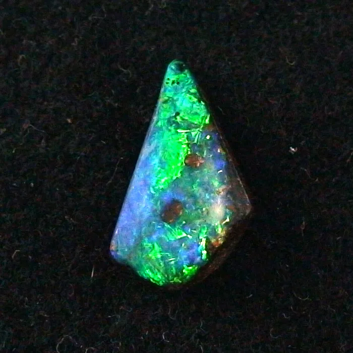 3,07 ct Boulder Opal 16,35 x 9,61 x 3,44 mm Opalstein Multicolor