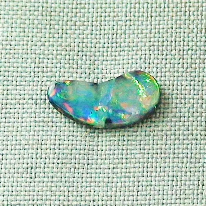 multicolor 3,26 ct Boulder Opal Investmentstein