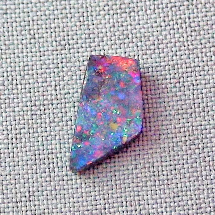 5,50 ct Boulder Opal Edelstein aus Australien 18,30 x 9,68 x 3,49 mm
