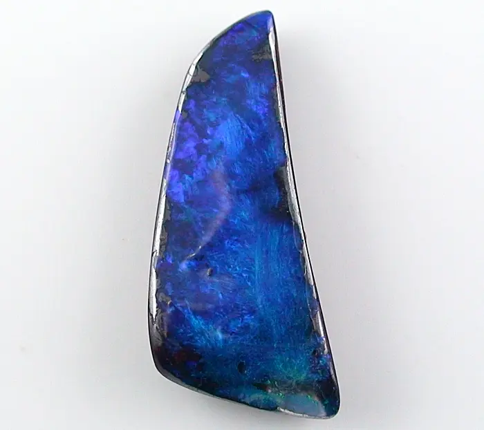 Blauer 12,76 ct Boulder Opal intensives blau türkis mit emerald grün