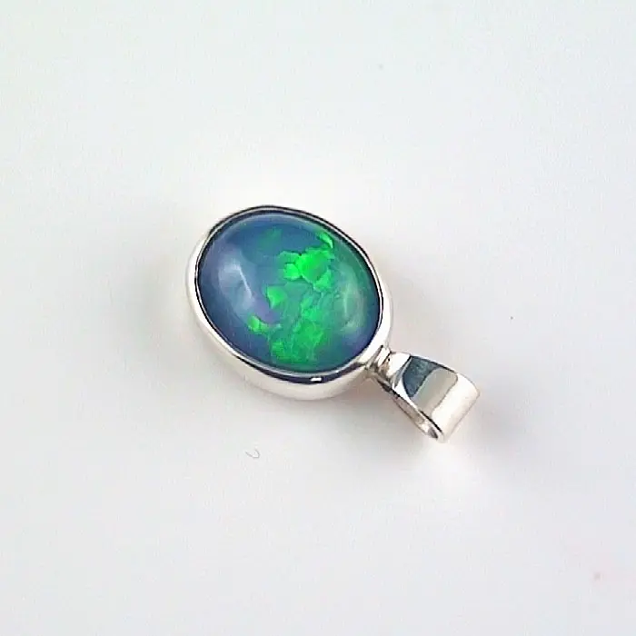 Opalring mit 1,42 ct  Welo Opal in 18k Goldfassung 