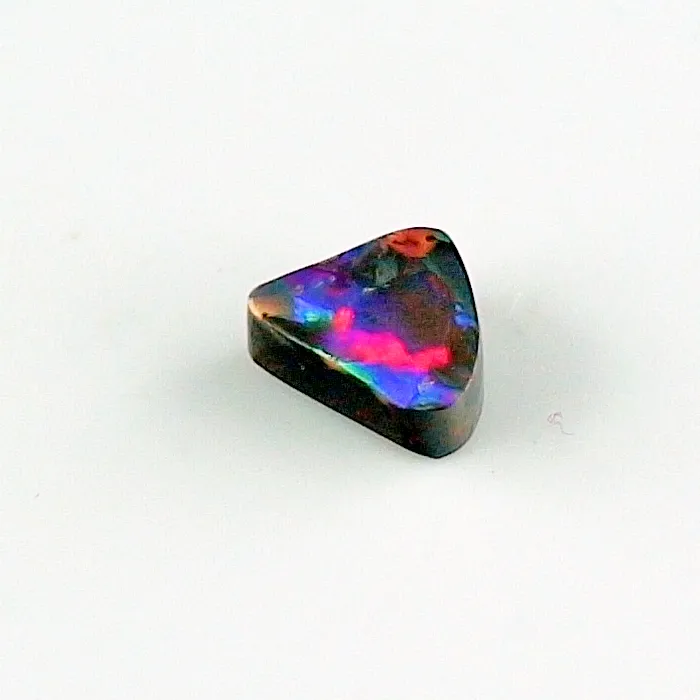 Boulder Opal 2,34 ct Opal Edelstein Multicolor aus Winton Australien