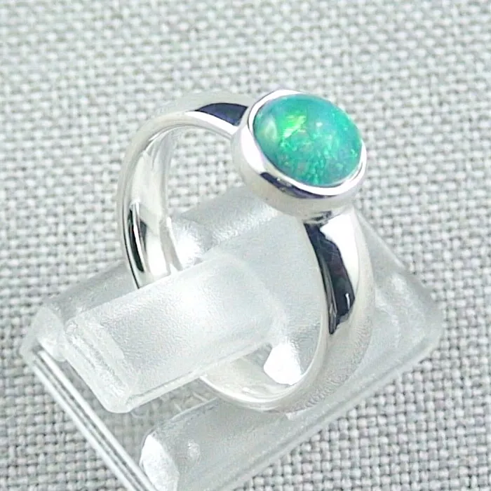 Opalring / 935er Silberring mit 1,09 ct Welo Opal