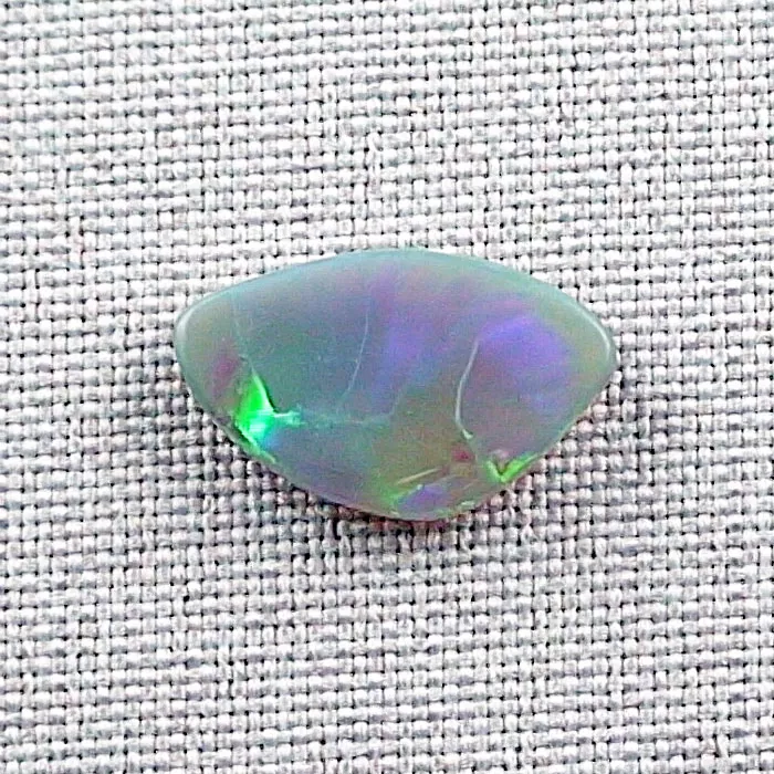 4,72 ct Black Crystal Picture Opal Multicolor Lightning Ridge Vollopal