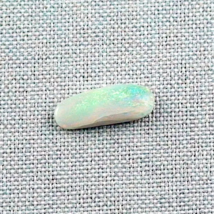 Australischer Multicolor Edelstein - 2,25 ct White Opal