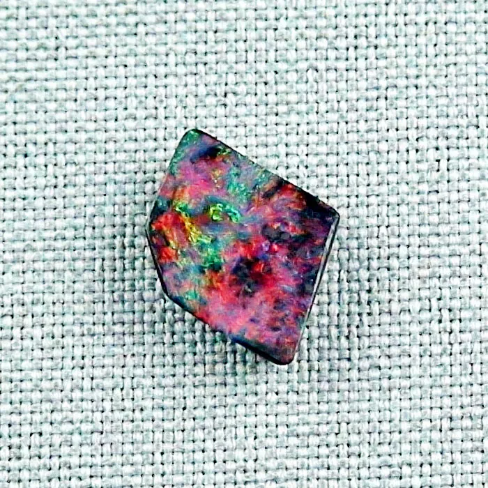 4,29 ct Boulder Opal Roter Edelstein Multicolor Schmuckstein