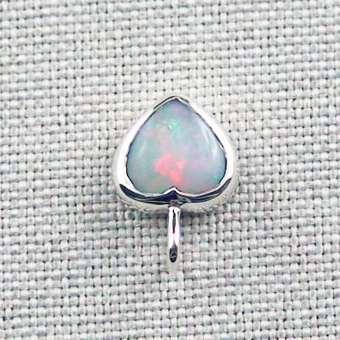 Herz-Opalanhänger 0,91 ct White Opal mit 925er Silberkette