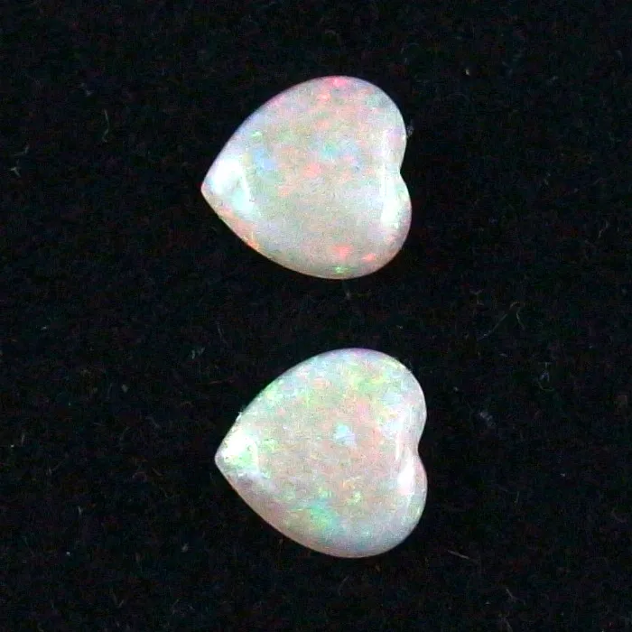 Herzform White Opal Pärchen aus Coober Pedy 1,01 ct. + 1,02 ct.