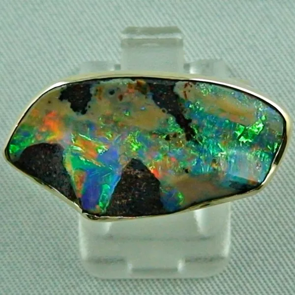 585er 14k Goldring mit großen Boulder Opal aus Australien