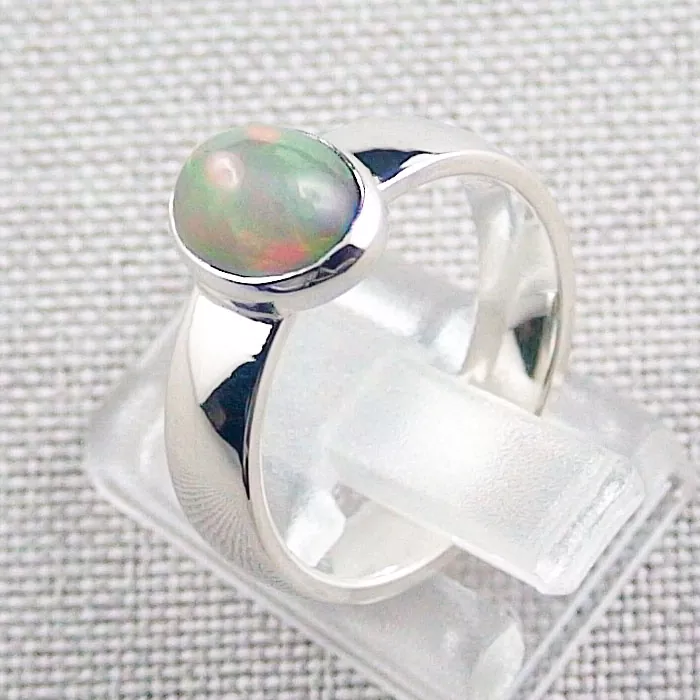 935er Opalring mit 1,55 ct. Welo Opal Silberring Multicolor