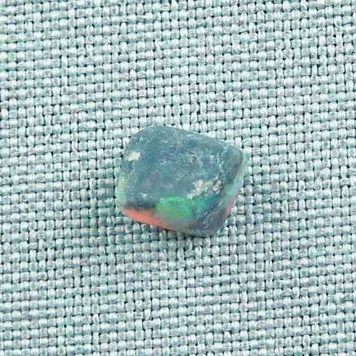 Lightning Ridge Black Crystal Opal 1,88 ct Grüner Vollopal