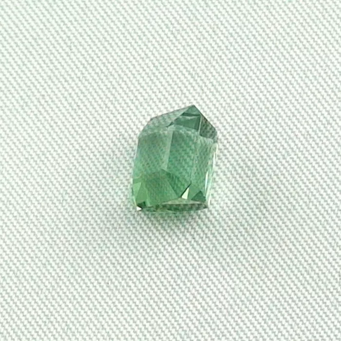 3,88 ct Turmalin Mint Grüner Verdelith Emerald Cut Edelstein