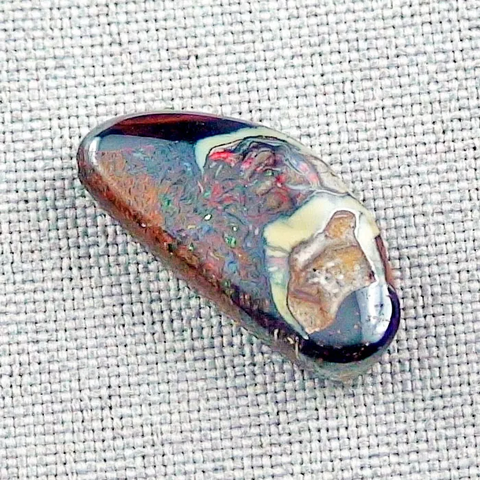 14,37 ct Boulder Opal 24,13 x 12,06 x 5,57 mm Boulderopal