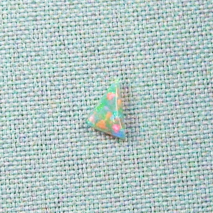 Black Crystal Opal 0,54 ct Multicolor Vollopal - 9,62 x 5,34 x 2,33 mm