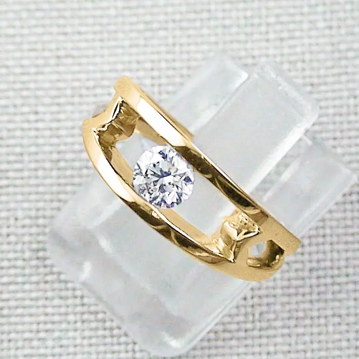 Konfigurator - Verlobungsring aus Gold mit echtem Diamant