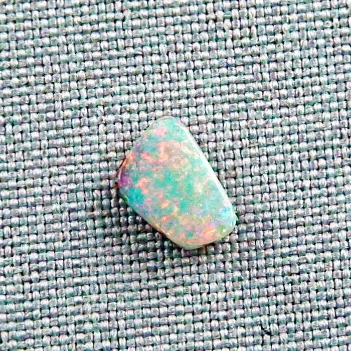 Crystal Opal 1.48 ct Multicolor Vollopal Opalstein Lightning Ridge