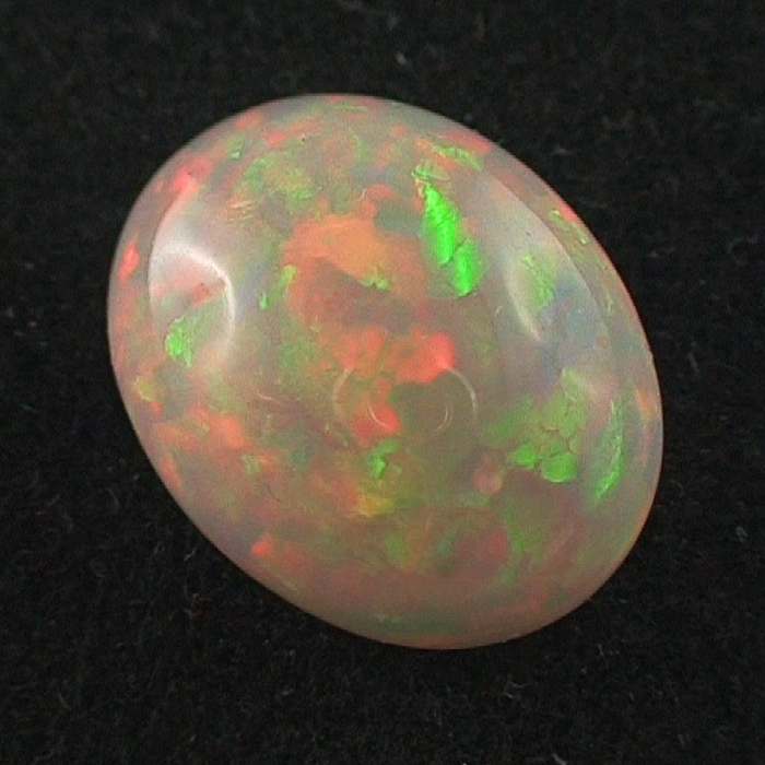 18,90 ct Welo Opal 22,87 x 18,24 x 9,91 mm - roter Opalstein multicolor