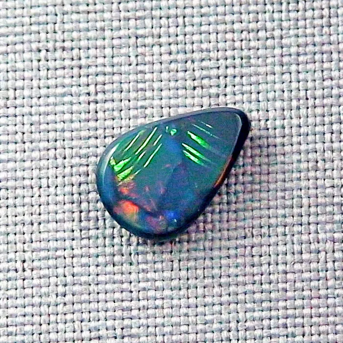 2,39 ct Brillanter Multicolor Vollopal - Black Opal