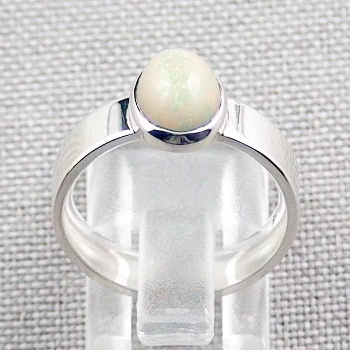 935er Silberring mit 1,52 ct. Welo Opal Opalring Multicolor