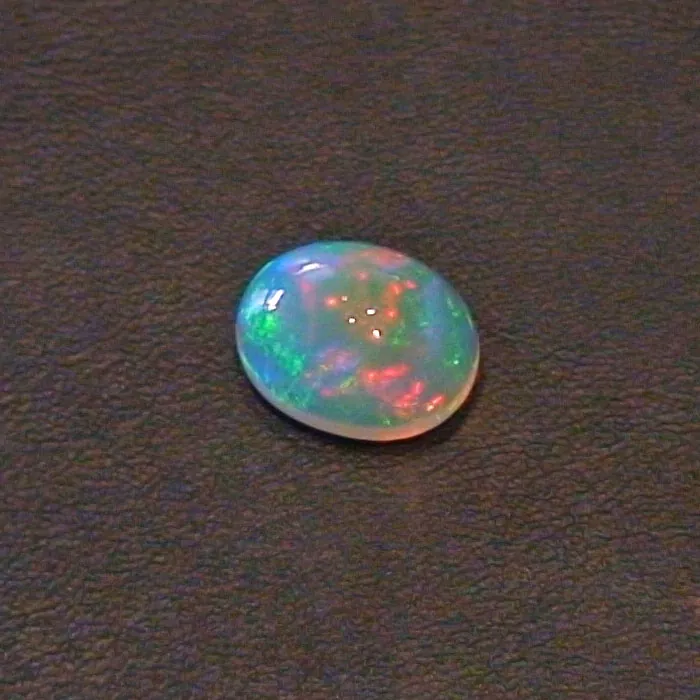 5,81 ct Welo Opal Edelstein Multicolor Afrika Cabochon