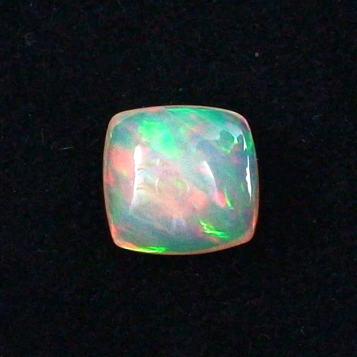 4,97 ct. ct Welo Opal Multicolor Opalstein Kopie