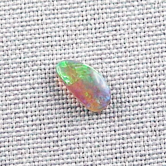 Black Crystal Opal 1,02 ct Multicolor Vollopal Lightning Ridge