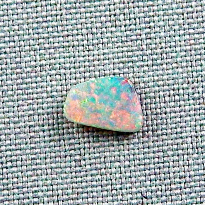 Crystal Opal 1.48 ct Multicolor Vollopal Opalstein Lightning Ridge