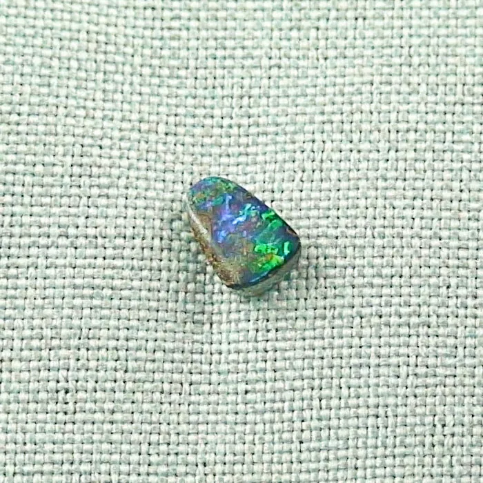1,26 ct Edelstein, Schmuckstein, blauer Boulder Opal