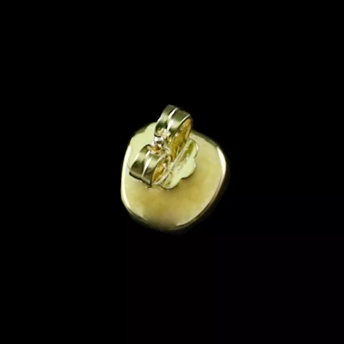 18k Single Herren-Ohrring Gelbgold Ohrring mit Black Crystal Opal